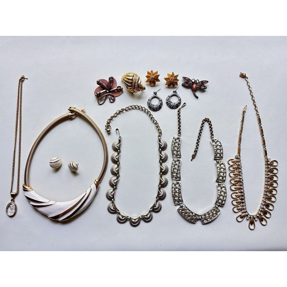 Vintage Lot 11 Signed Designer Jewelry Coro Avon Monet Sarah Coventry Napier